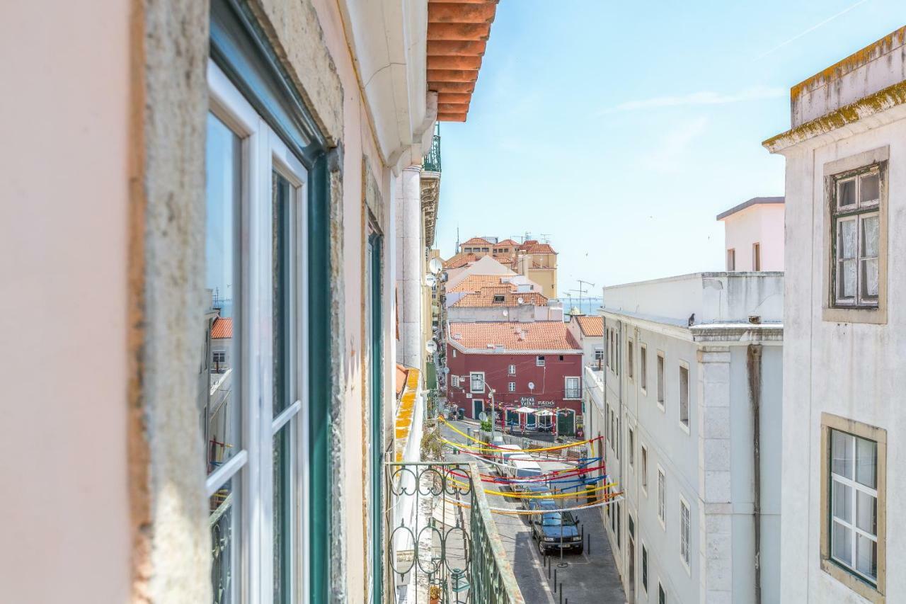 Alfama Spacious And Central Amazing Apartment, By Timecooler リスボン エクステリア 写真